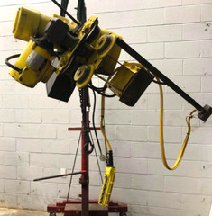 BUDGIT 1/2 TON HOIST W/ TROLLY LIFTECH MAX INPUT HD-333 326797-32 01750RPM