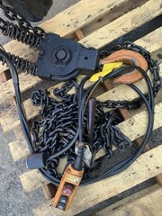 ACCOLIFT 5 Ton Electric Chain Hoist 20 Feet of Lift Model 2130070