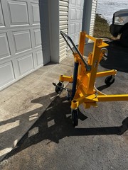 PORTABLE BARREL LIFT 1500LB CAPACITY – MANUAL