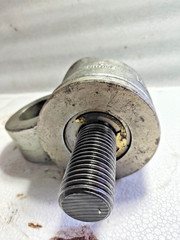 Crosby Swivel Hoist Ring 17,200 LBS WLL Torque: 800Ft-LBS