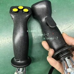 1pc 3-button 4-button handle glue for crane truck crane crane Screw: 10mm