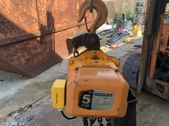 ACCOLIFT 5 Ton Electric Chain Hoist 20 Feet of Lift Model 2130070