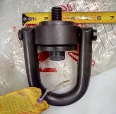 ***NEW*** ADB #(23102) SAFETY SWIVEL HOIST RING 7000 LBS (3/4-1O-THREAD)