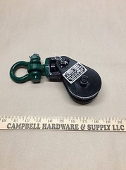 Block 2 Ton w/Shackle Wire Rope Sheave Tow Shackle Clevis Lifting Crane Pulley