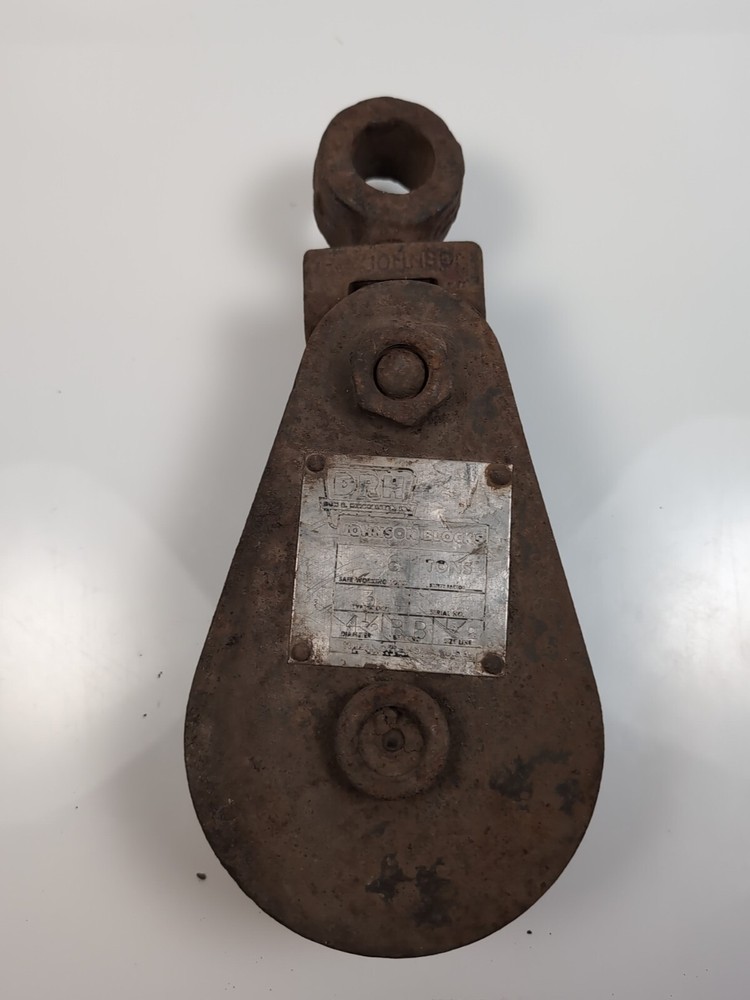 JOHNSON SINGLE 6 TON SHEAVE SNATCH BLOCK NEEDS REPAIR Restoration