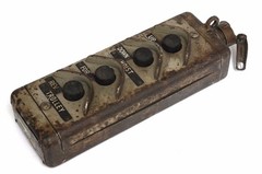 CHISHOLM MOORE HOIST CORP. HD-1200 PENDANT CONTROLLER PUSHBUTTON