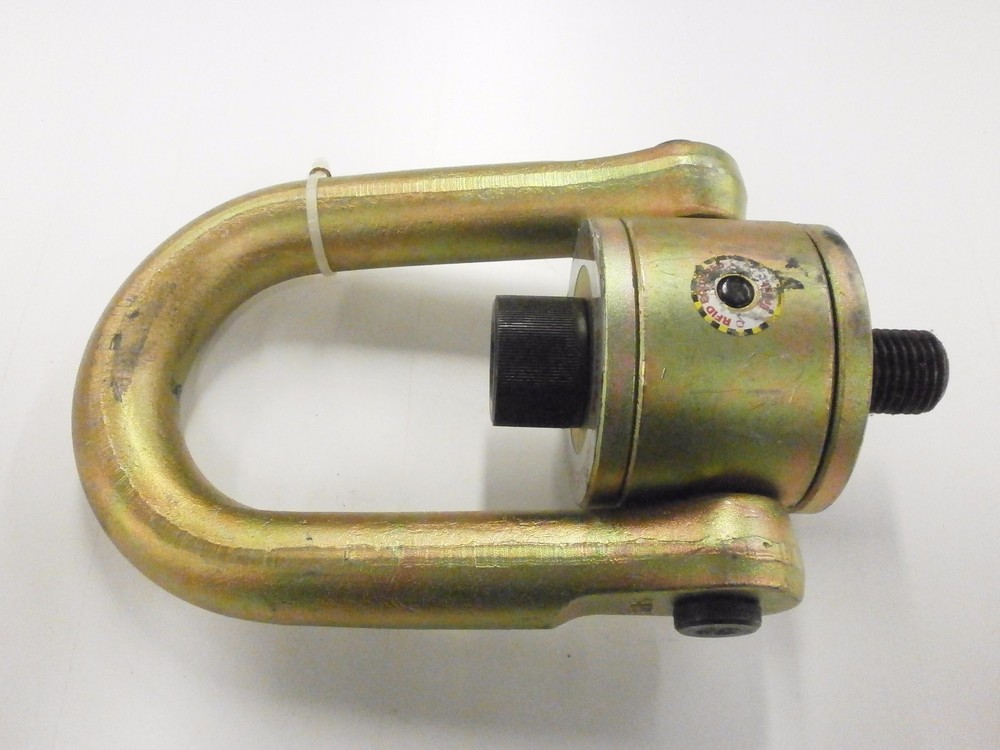 Crosby Group HR-125M Swivel Hoist Ring 1016690 13,750kg 4:1 M36
