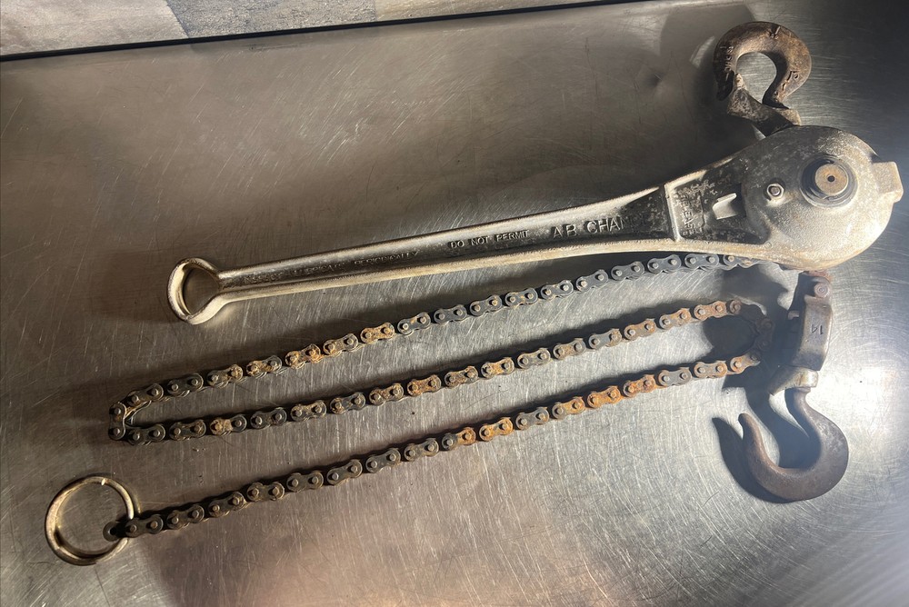 A.B. Chance 3/4 Ton Ratchet Link Chain Hoist. Item ID 3