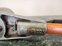 Chance Hoist 1 Ton Hot Stick Ratcheting Strap Hoist