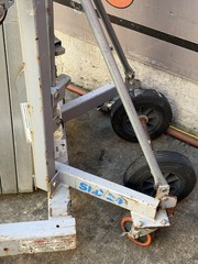Genie Superlift Contractor, SLC- 24, 650 lbs Load Capacity, Lift Height 24′ #1