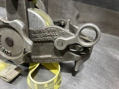 Lug-All Hoist Lincoln Precision. Offered For Parts Or Repair. Out Of Service