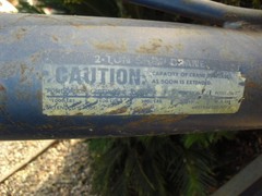 LINCOLN SHOP CRANE ENGINE HOIST 2 TON