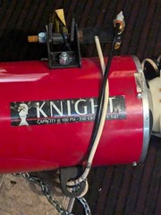 Knight Air Balancer 225 LB Capacity At 100 PSI with steel cable