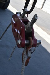 Northern Industrial tools wire rope pulling hoist 7040 lb. w/ 50 ft cable