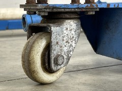 ATLAS AEZWL PNEUMATIC LIFT: 180lbs, portable *LOCAL PICKUP* | 010-7893263