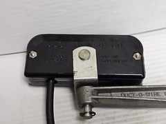 NEW DUCT-O-WIRE CRANE HOIST CONDUCTOR BAR COLLECTOR ARM B-40-2LC3