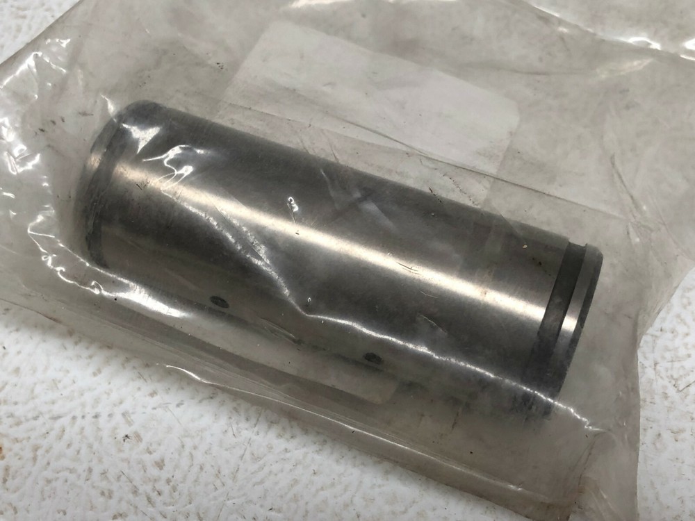 Yale Lift-Tech Pin Sheave 1-5/8″ x 4-3/8 Part #645203110 – 1.77 x 4.50 NOS 37Q