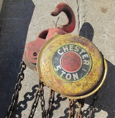 USED/GOOD* CHESTER 5 TON ALL STEEL 30 FT CHAIN OPERATING HOIST 11 FT OPER (74)