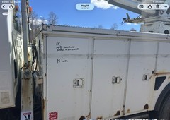 Crane And Toolbox Body ￼