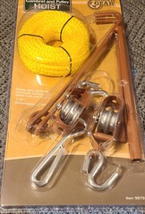Rugged Gear 440 lb Gambrel and Pulley Hoist New In Original Packaging