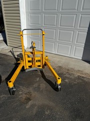 PORTABLE BARREL LIFT 1500LB CAPACITY – MANUAL