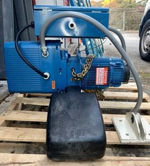 Demag Hoist DKUN 10-1000KV1, SWL 2/1 : 2500LBS, 3-PH, 4,82HP, 3380 RPM, 60 HZ