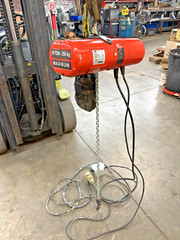 CM LODESTAR 1/4 TON 500 LBS ELECTRIC CHAIN HOIST 110V