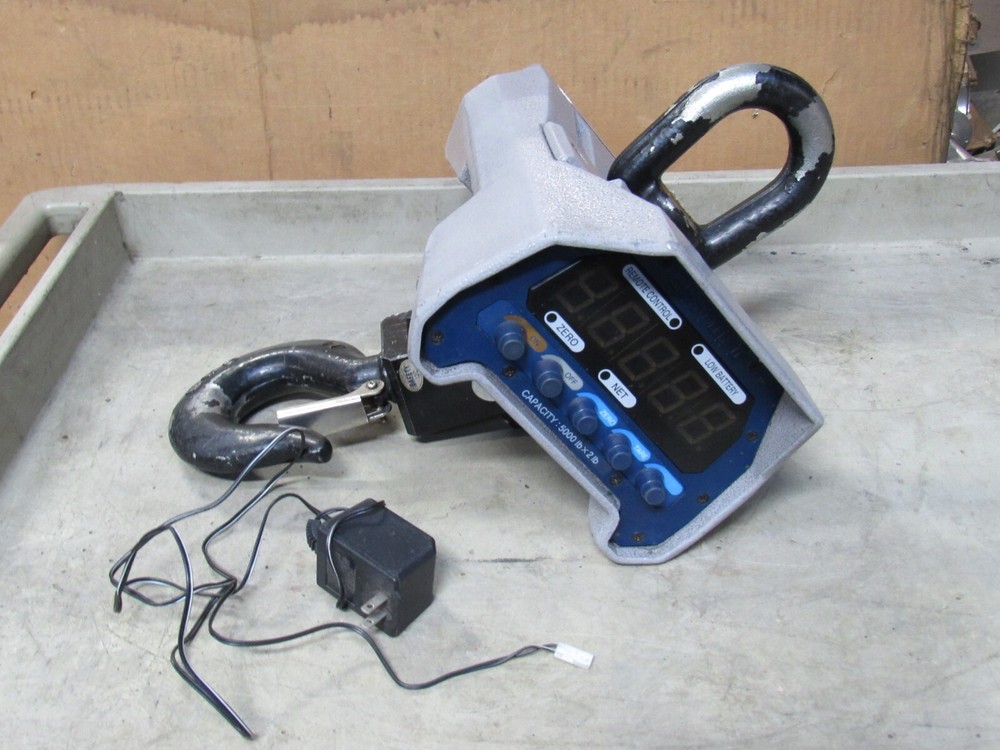 CASTON II DIGITAL CRANE HOIST SCALE 2THB 5000LBS X 2LBS 6VDC W/ CHARGER