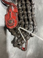 Coffing Hoist 1 Chain-1 1/2 Ton 2 Chain-3 Tons Chain Hoist Used Surplus. ID #2