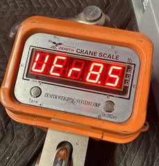 Zenith Heavy Duty Digital Crane Scale w/1″ LED Display