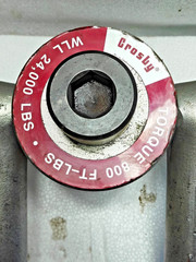Crosby Swivel Hoist Ring 24,000 LBS WLL Torque: 800Ft-LBS (WITH LABEL)