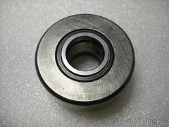 NOS SKF Support Roller with Flange Rings, 20mm OD, NUTR 1747