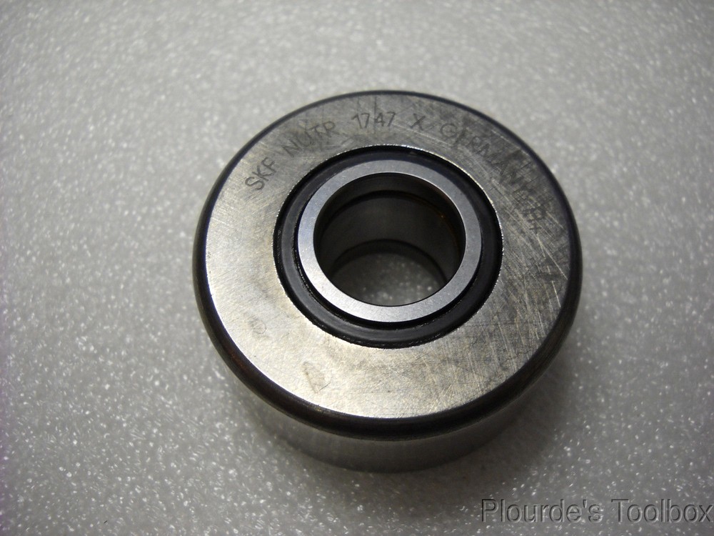 NOS SKF Support Roller with Flange Rings, 20mm OD, NUTR 1747