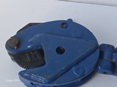 Vestil EPC-10 Vertical Plate Clamp, .5 Ton Max jaw Opening.0 -9/16