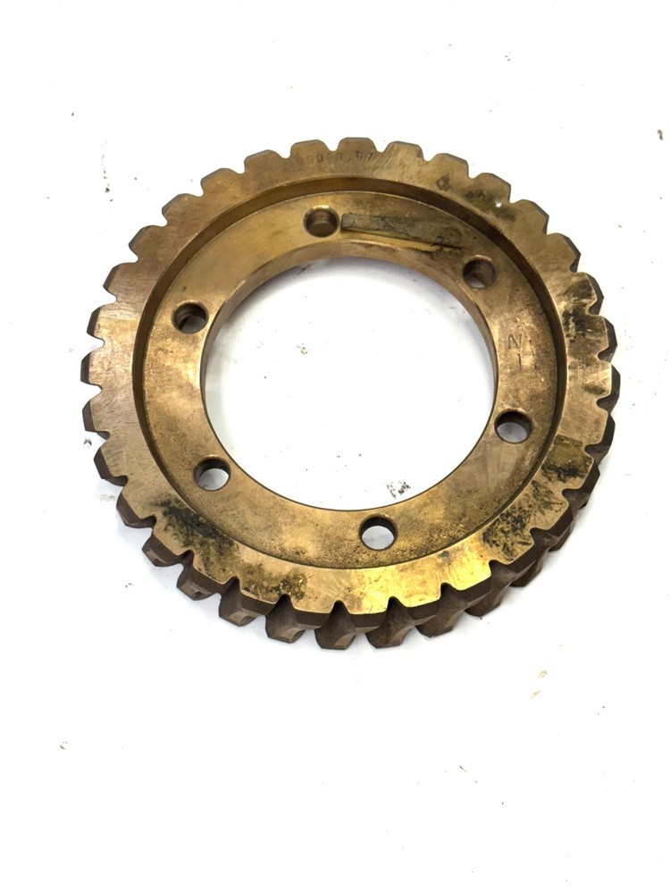 WORM WHEEL GEAR TEETH 31 8-1/8″ OVERALL DIAMETER 4-1/4″ BORE 1/2″ THROUGH BORE