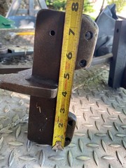 HD Lifting/Grabbing Scissor Clamp with 1/2″ Steel arms + Poly Pads
