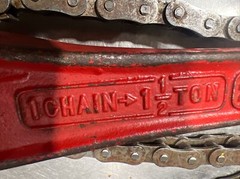 Coffing Hoist 1 Chain-1 1/2 Ton 2 Chain-3 Tons Chain Hoist Used Surplus. ID #3