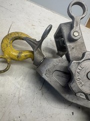 Lug-All 25-A 1.5 ton lineman’s strap hoist 2-hb-1000