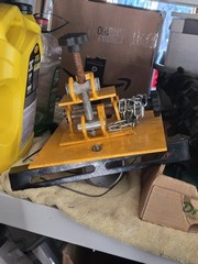 Hydraulic Transmission Jack with Adjustable Saddle Attachment Yellow Base