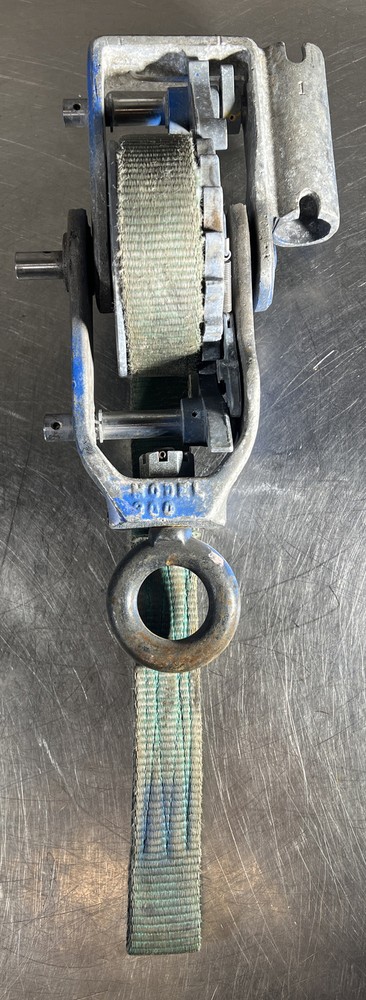Little Mule Model 300 Lineman’s Hoist 1500lbs. Being offered for parts or repair