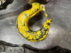 Coffing Hoist 1 Chain-1 1/2 Ton 2 Chain-3 Tons Chain Hoist Used Surplus. ID #6