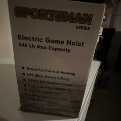 Sportsman Series Electric Game Hoist 440 lb Max Capacity MPN 220/440LB