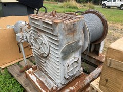 WINCH FOR MOVING BARGES/RAILCARS OR LOG TRUCK TRAILER LOADER WITH BRAKING
