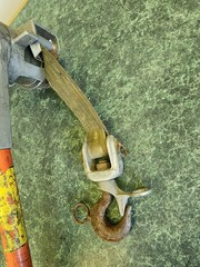 Chance Hoist 1 Ton Ratcheting Strap Hoist Hot Stick Linesman Tool – USED