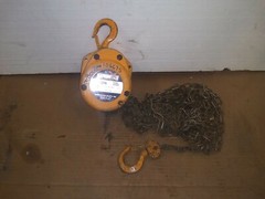 Harrington 1/2 Ton Hand Chain Hoist CF40221