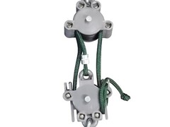 Manual Locking 5:2:1 Hoist with 40 ft.Solid Braid Rope.Weighs 1Lb. 3 oz.