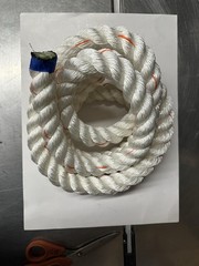 Rope 3 Strand Poly-Dacron 1 1/4″ Combination Rope – (Sold in 5′ Increments)