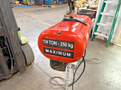 CM LODESTAR 1/4 TON 500 LBS ELECTRIC CHAIN HOIST 110V