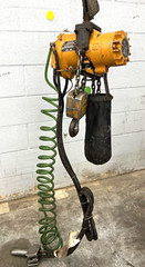 INGERSOLL-RAND ML1000K-2C10-C6U HOIST 1 TON AIR HOIST 10 FT LIFT HOOK MOUNT