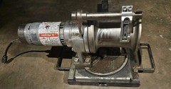 AB Chance 1000lb Hoist Swivel base W/Rope Lock